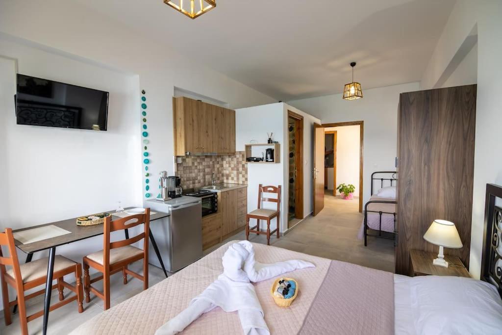 Ioannis Rooms Δωμάτια Με Θεα Στη Θαλασσα Paránimfoi Екстериор снимка