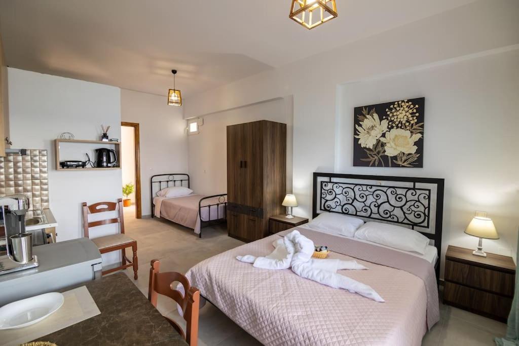 Ioannis Rooms Δωμάτια Με Θεα Στη Θαλασσα Paránimfoi Екстериор снимка